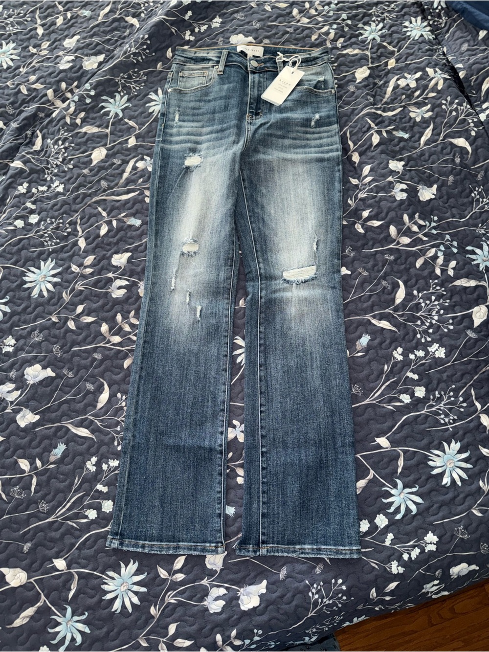 Risen Mid Wash Straight Jeans - Picture 4 of 4